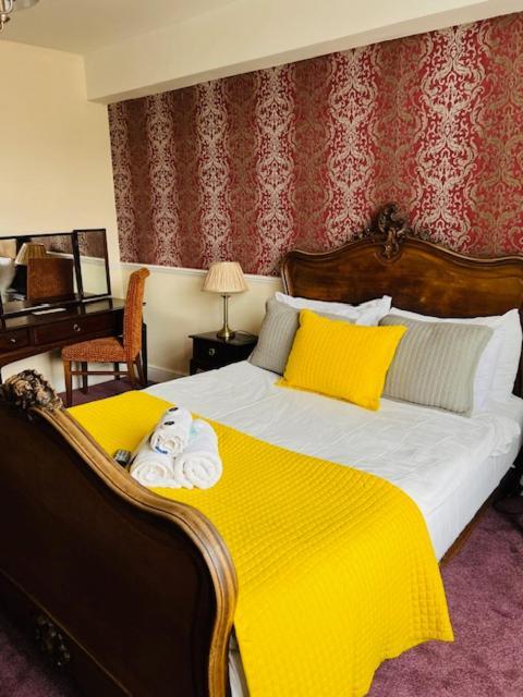 Crown Hotel Brackley Εξωτερικό φωτογραφία