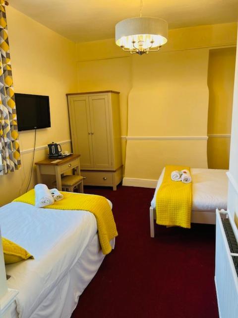 Crown Hotel Brackley Εξωτερικό φωτογραφία